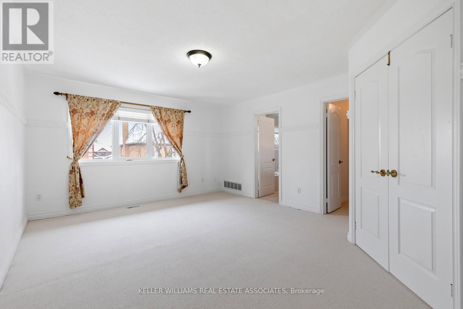 60 - 5480 GLEN ERIN DRIVE Image 20