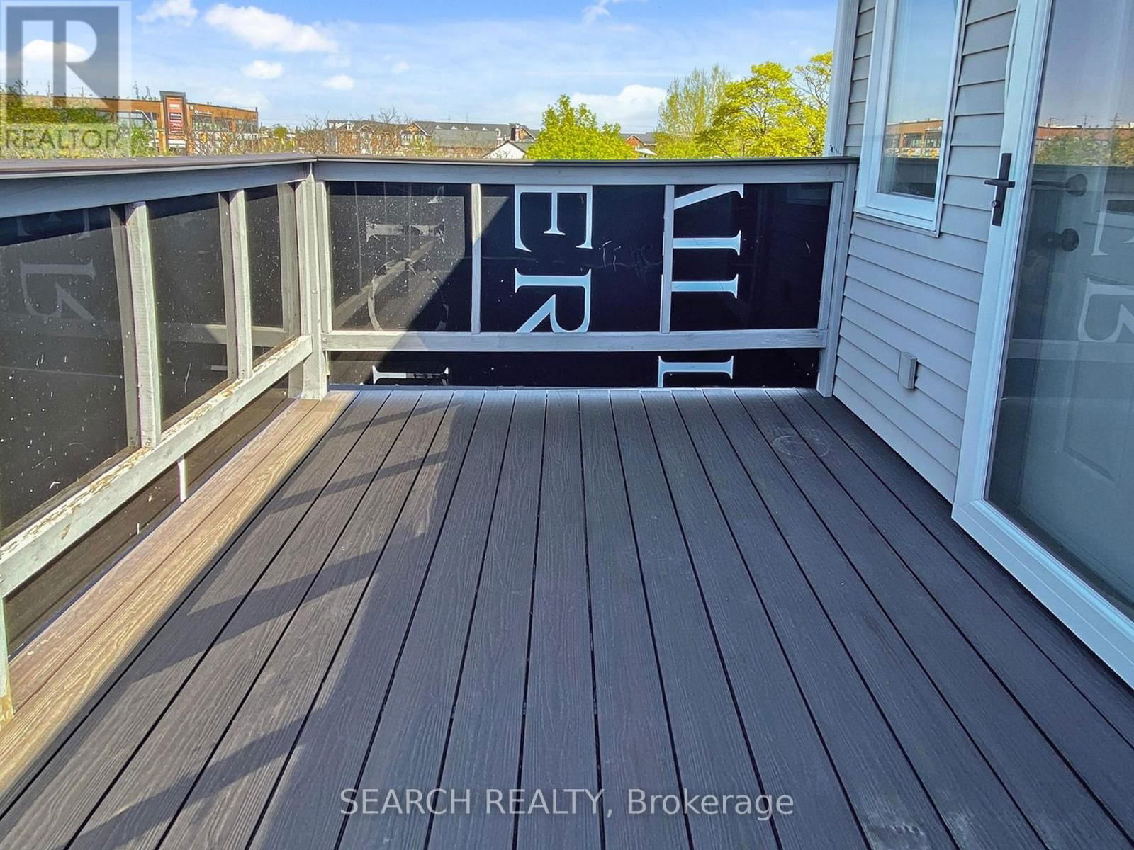 Upper - 150 MULOCK AVENUE Image 23