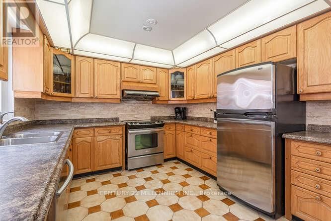 82 LEANDER STREET Image 11