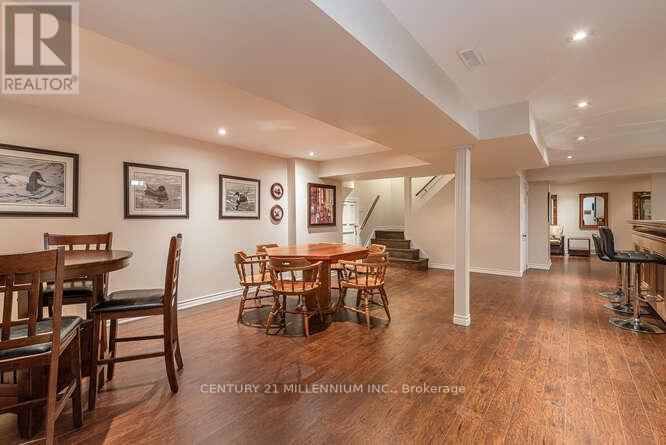 82 LEANDER STREET Image 39