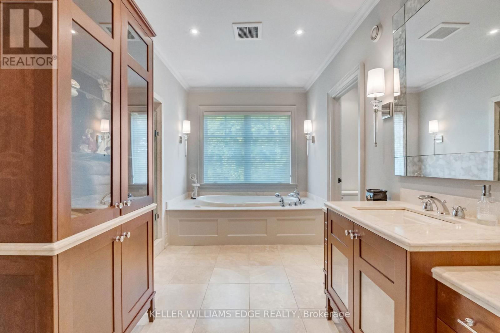 3160 BRITANNIA ROAD Image 10