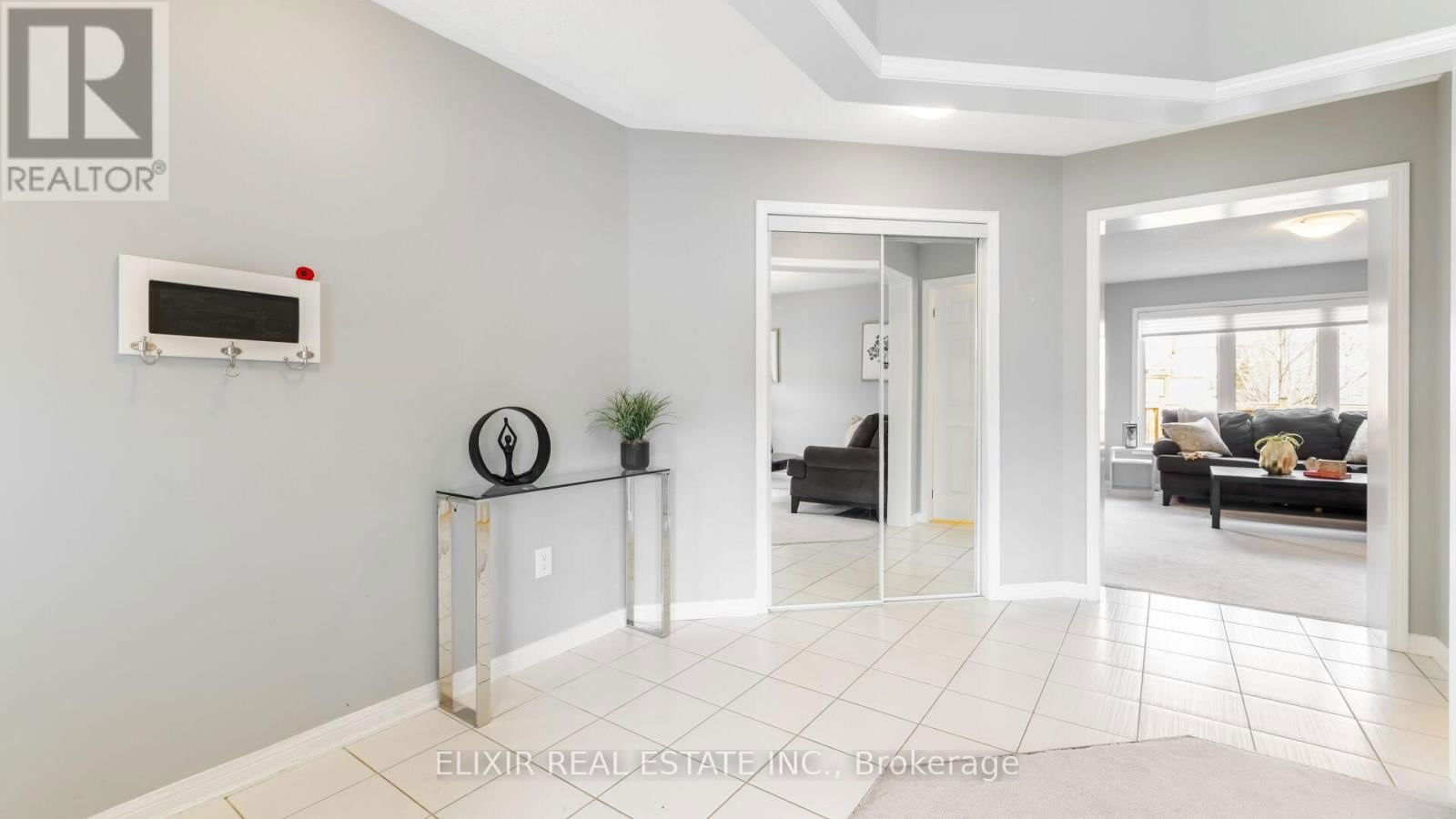1029 FARMSTEAD DRIVE Image 8