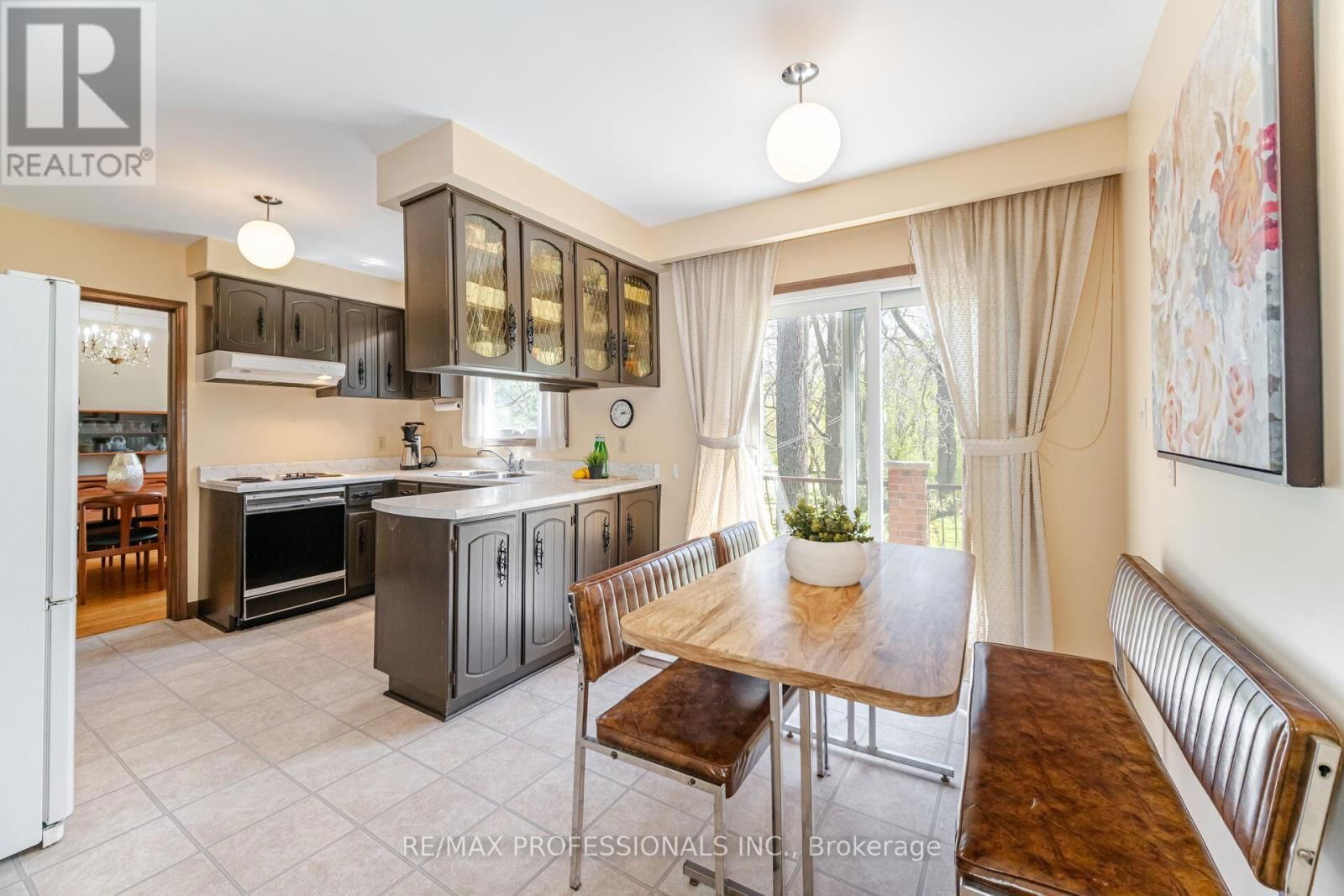 9 WINGROVE HILL Image 12