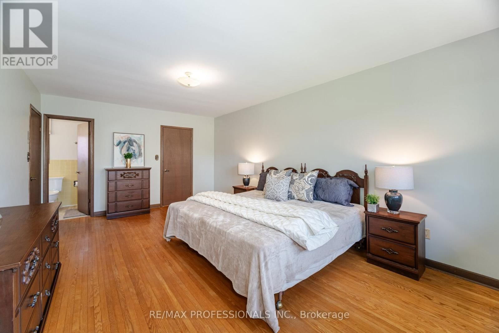 9 WINGROVE HILL Image 17
