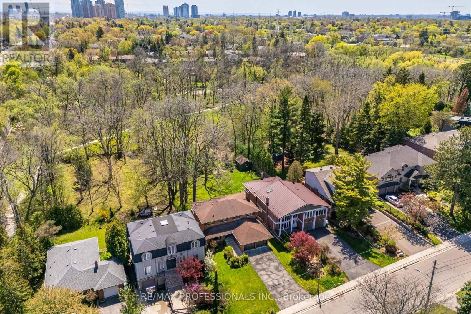 9 WINGROVE HILL Image 2