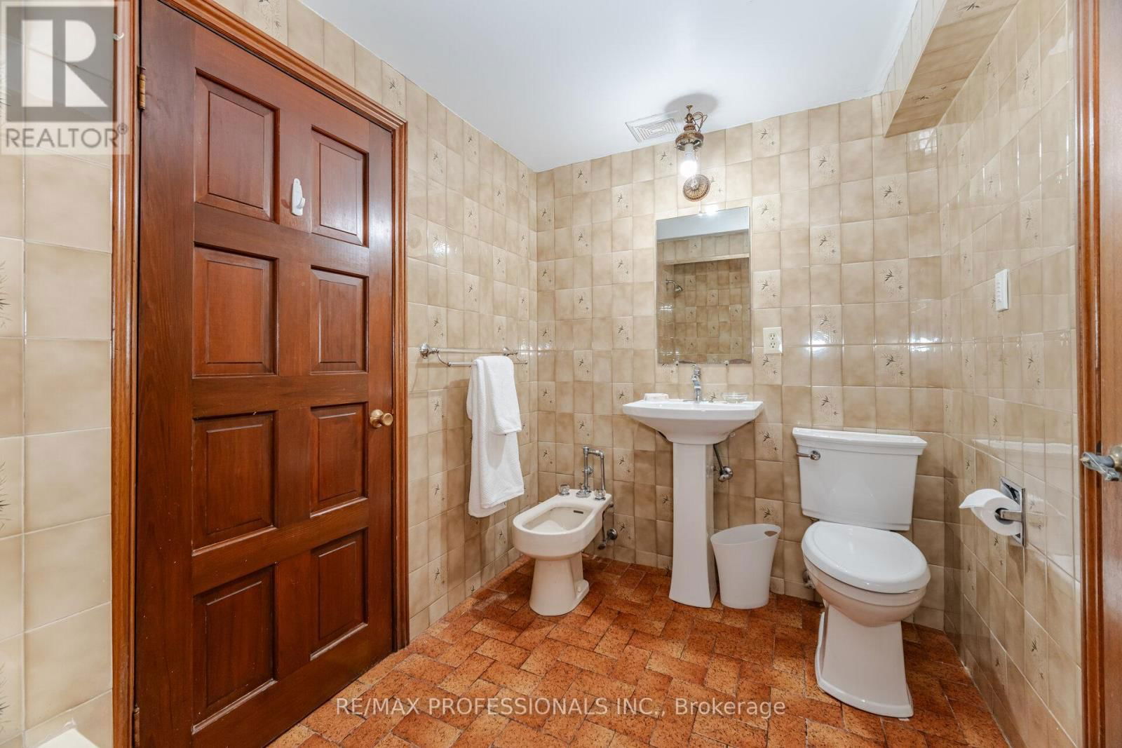 9 WINGROVE HILL Image 29