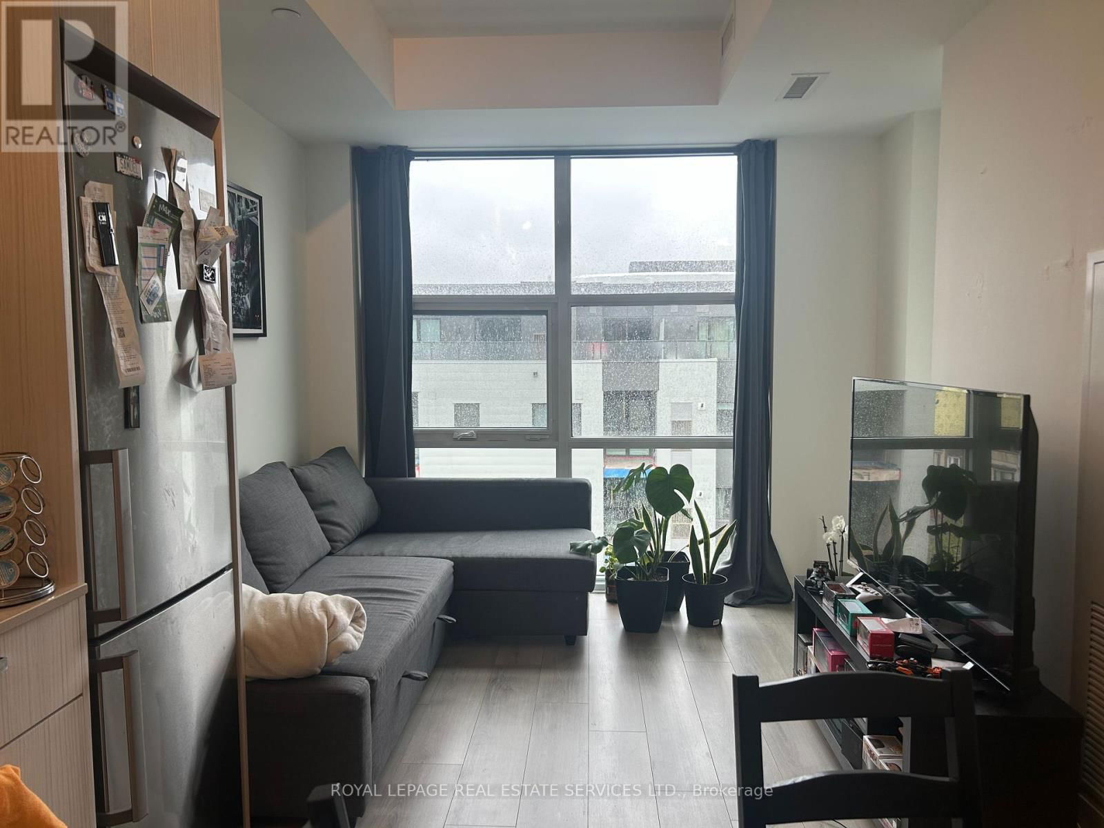 621 - 1787 ST CLAIR AVENUE WEST Image 3