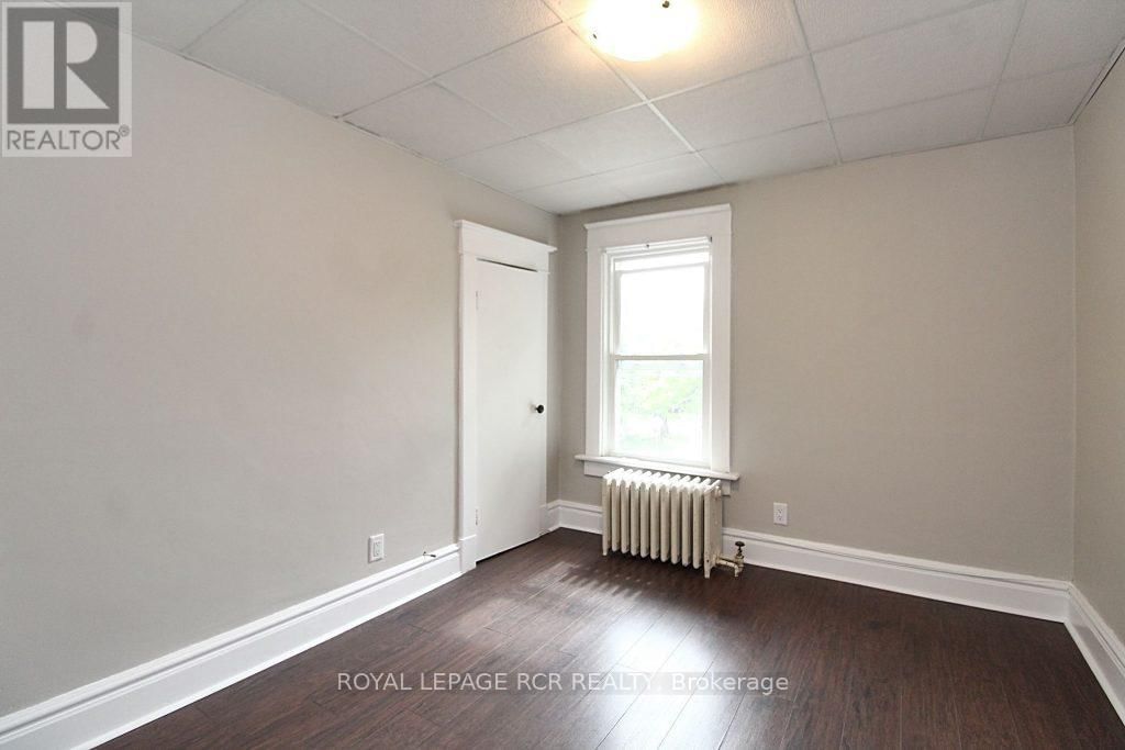 69 KING STREET WEST Image 13