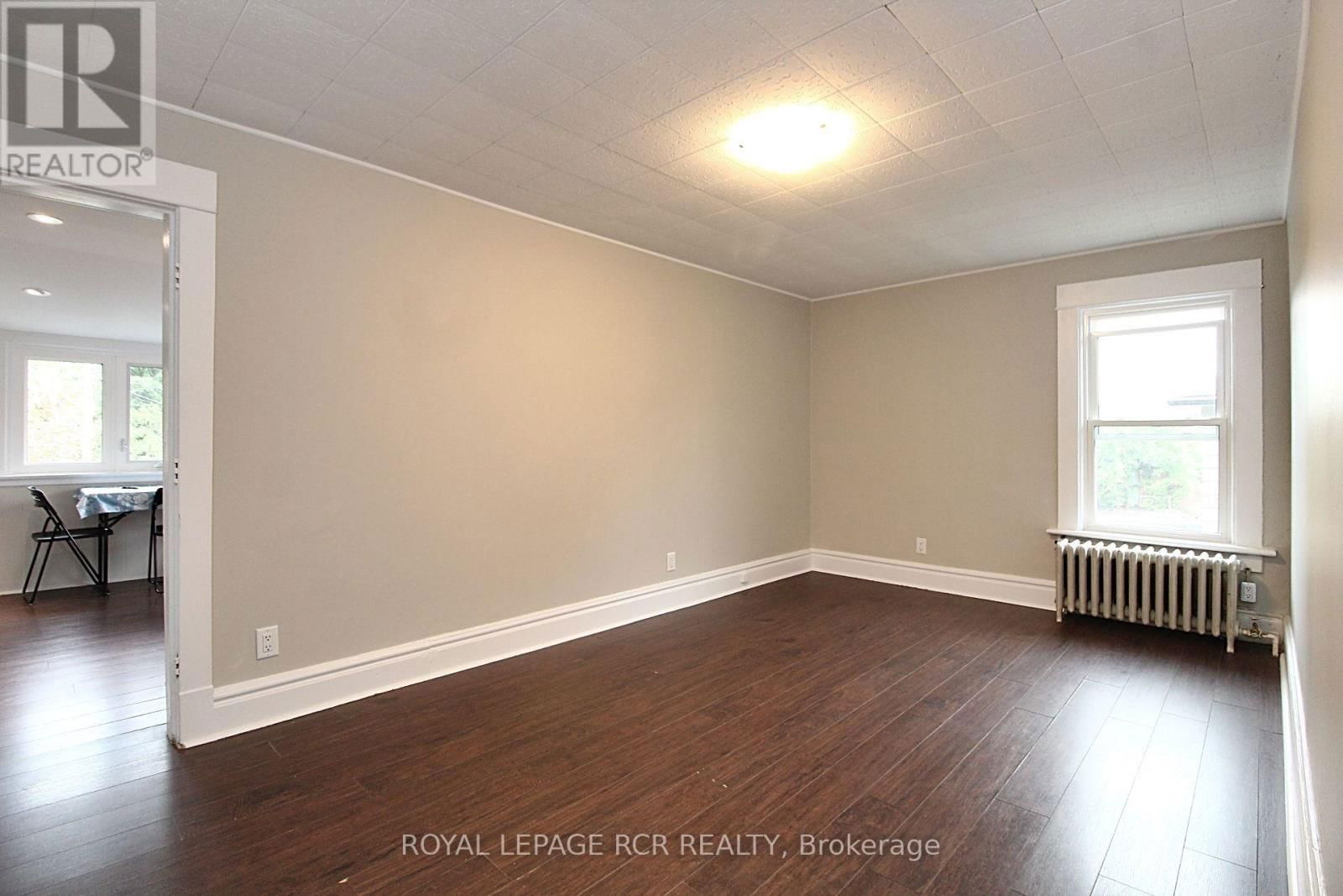 69 KING STREET WEST Image 14