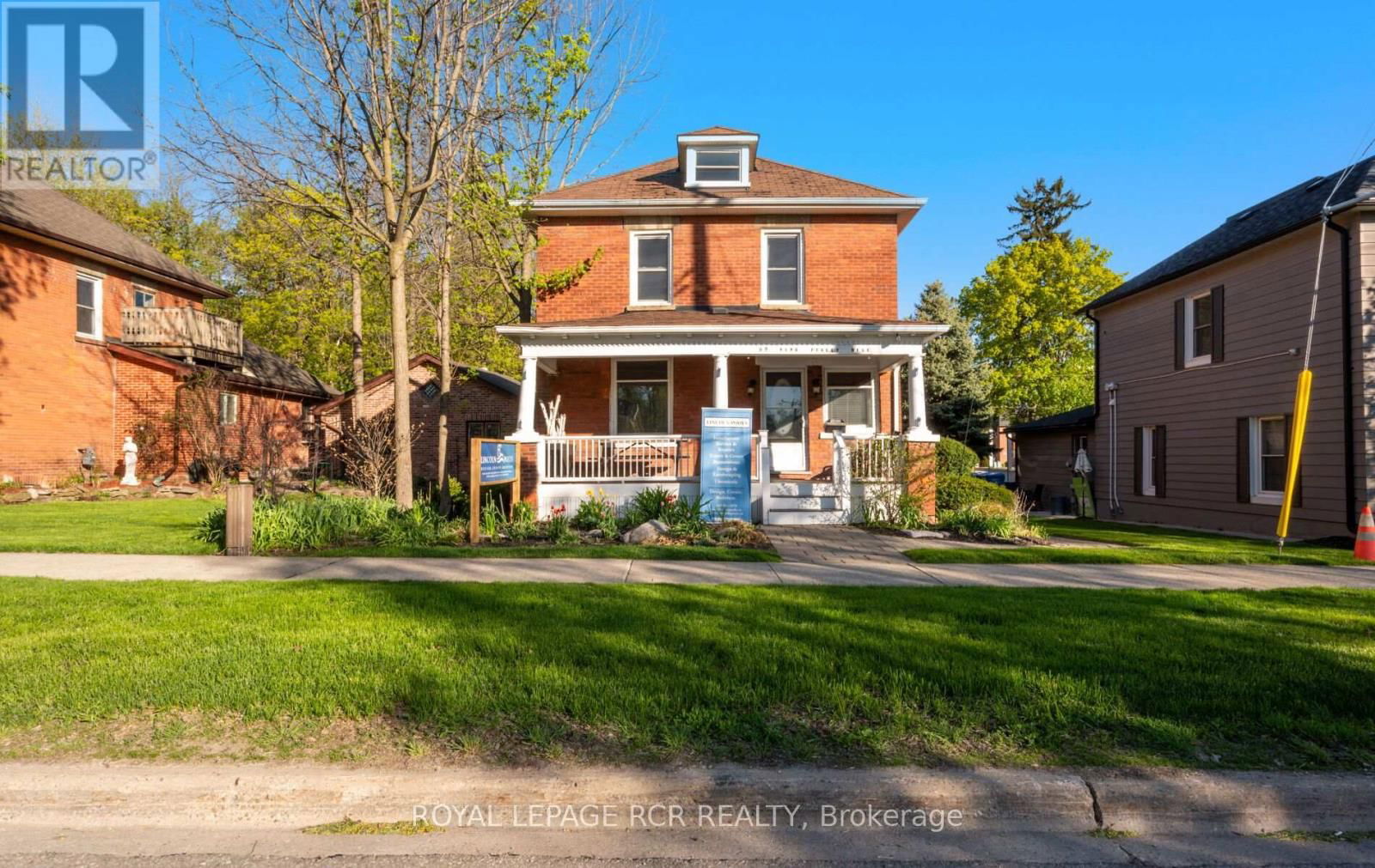 69 KING STREET WEST Image 3