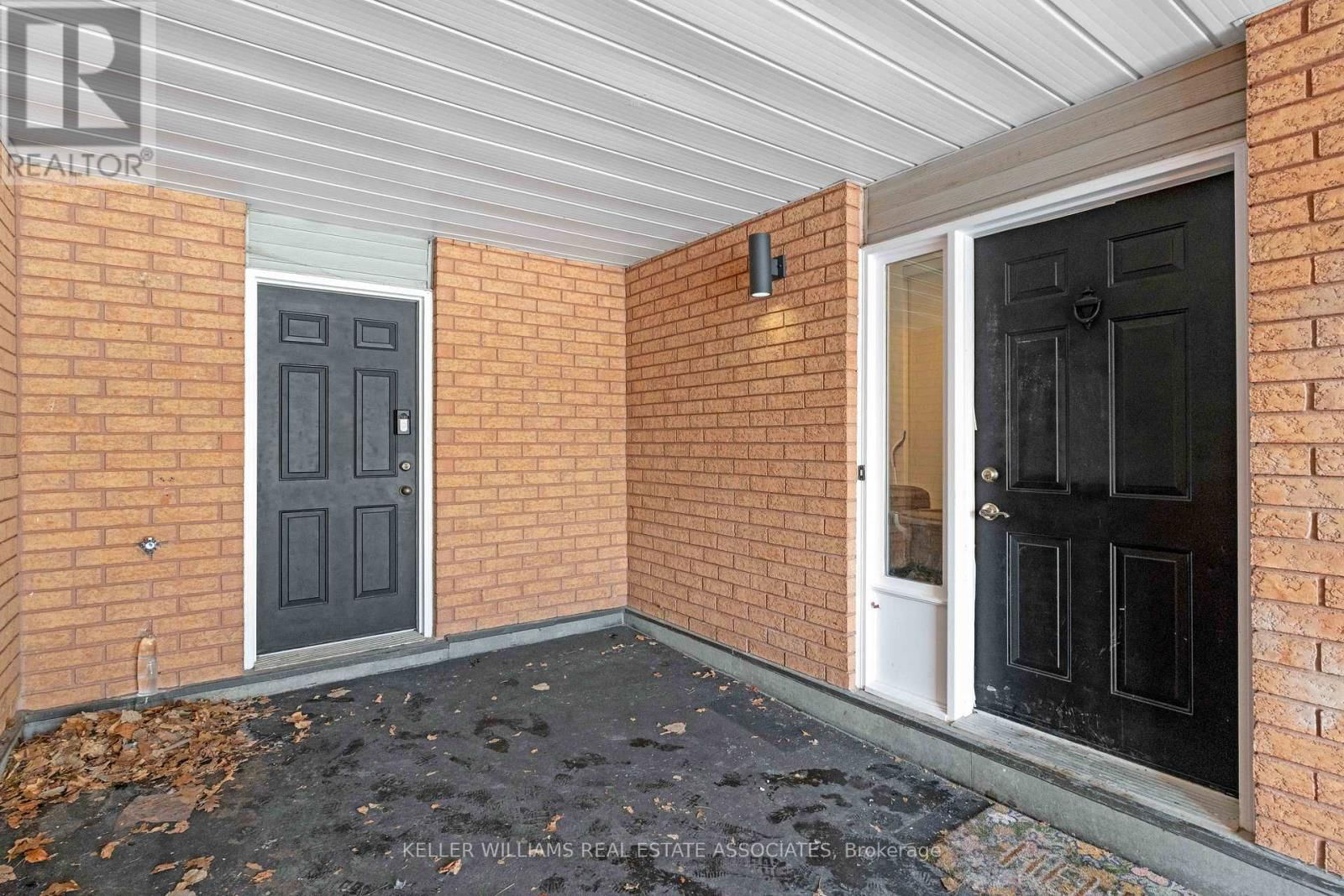 2320 STRAWFIELD COURT Image 2