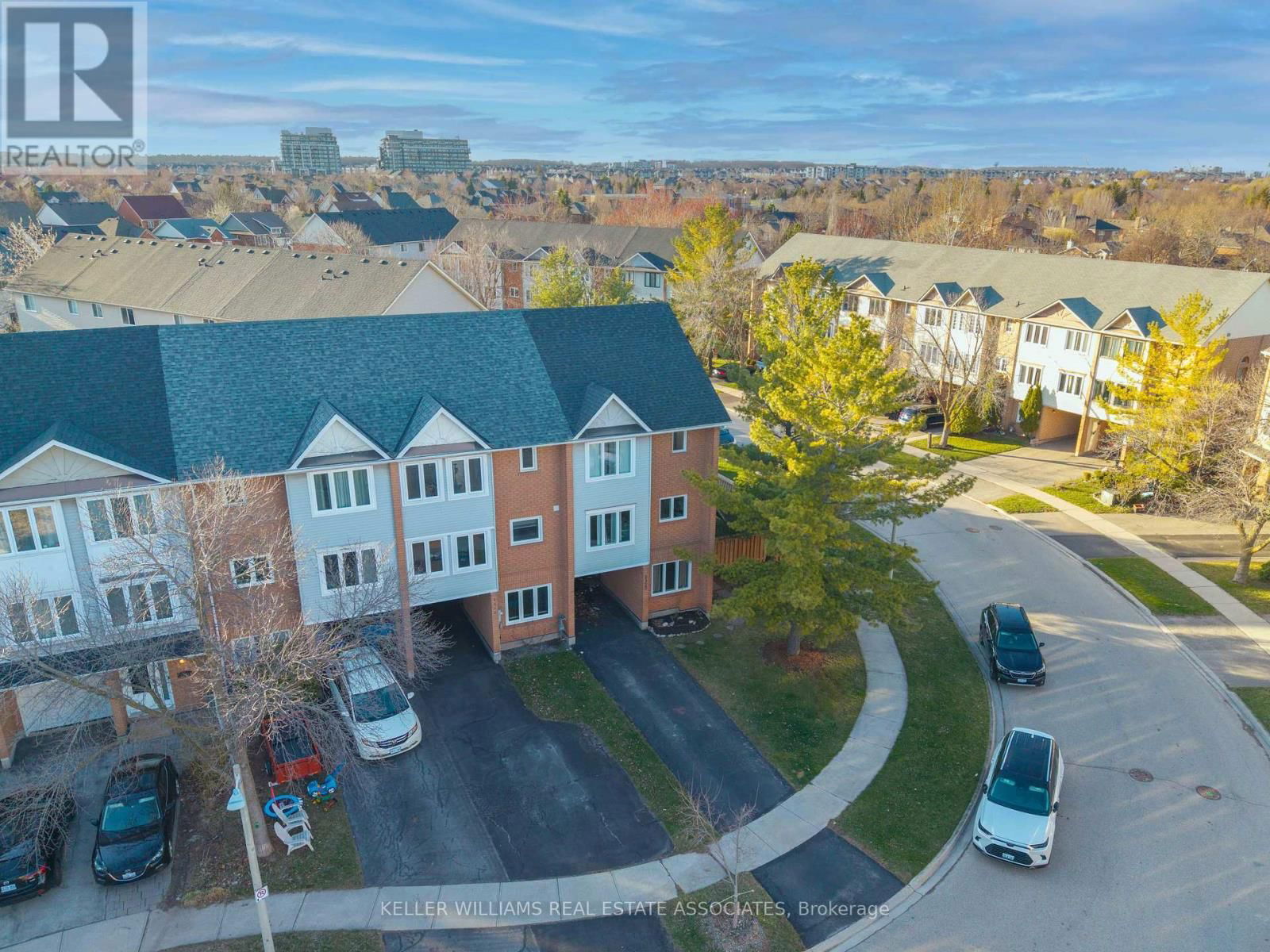 2320 STRAWFIELD COURT Image 22