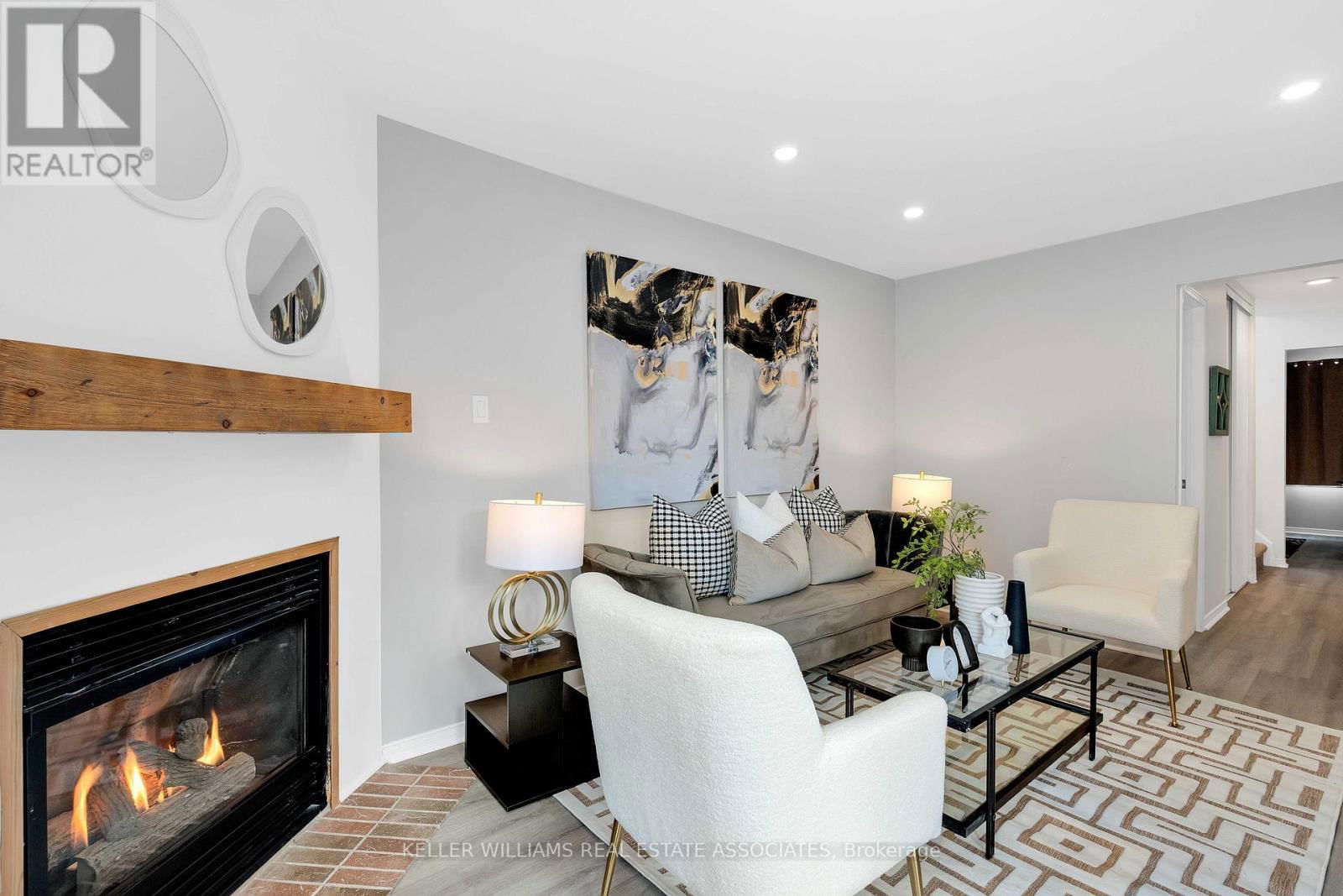 2320 STRAWFIELD COURT Image 3