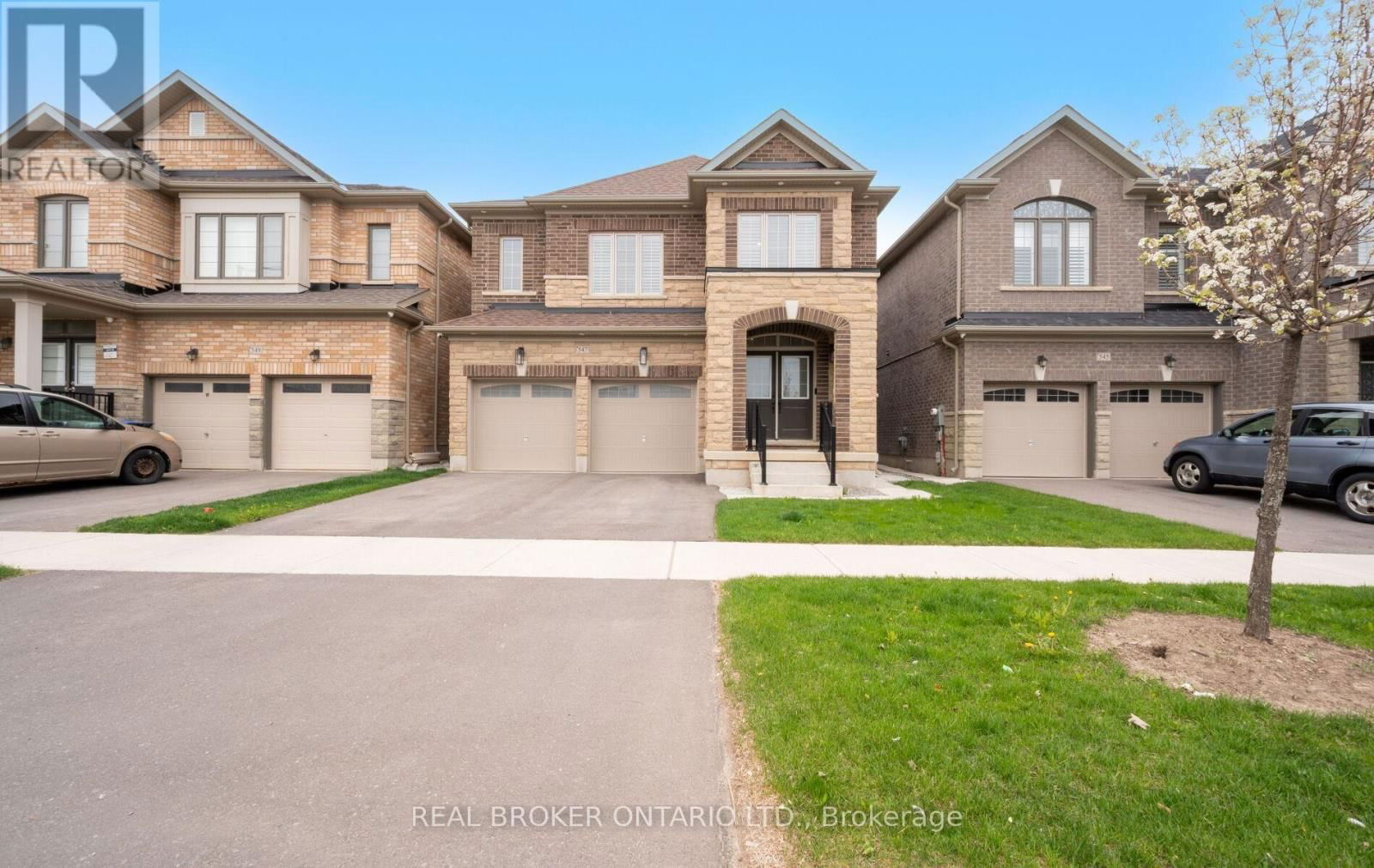 547 VETERANS DRIVE Image 2