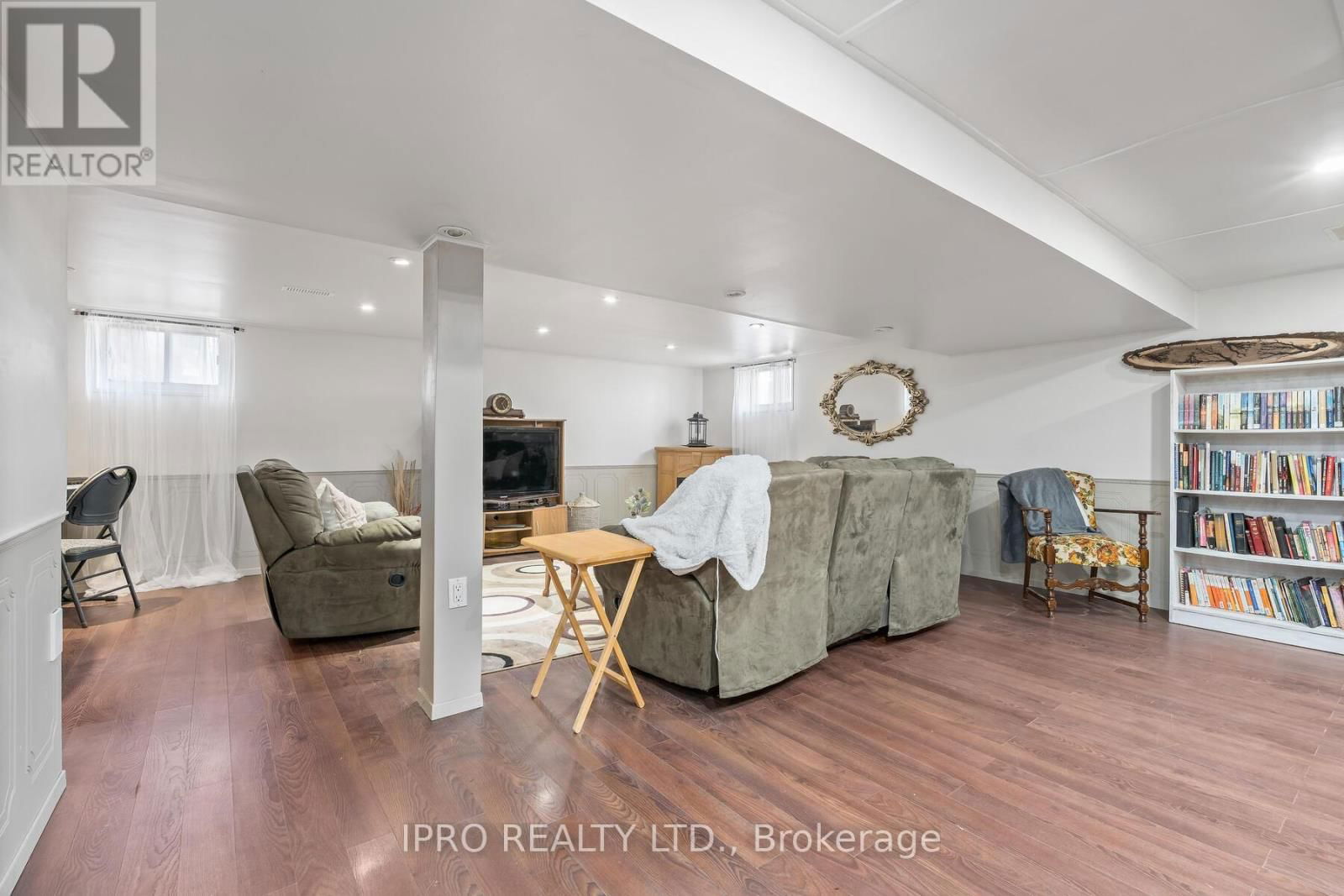 19 DAYFOOT DRIVE Image 19