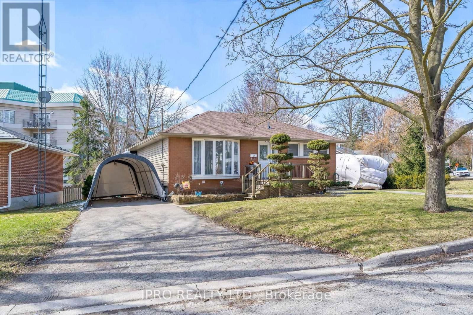 19 DAYFOOT DRIVE Image 3