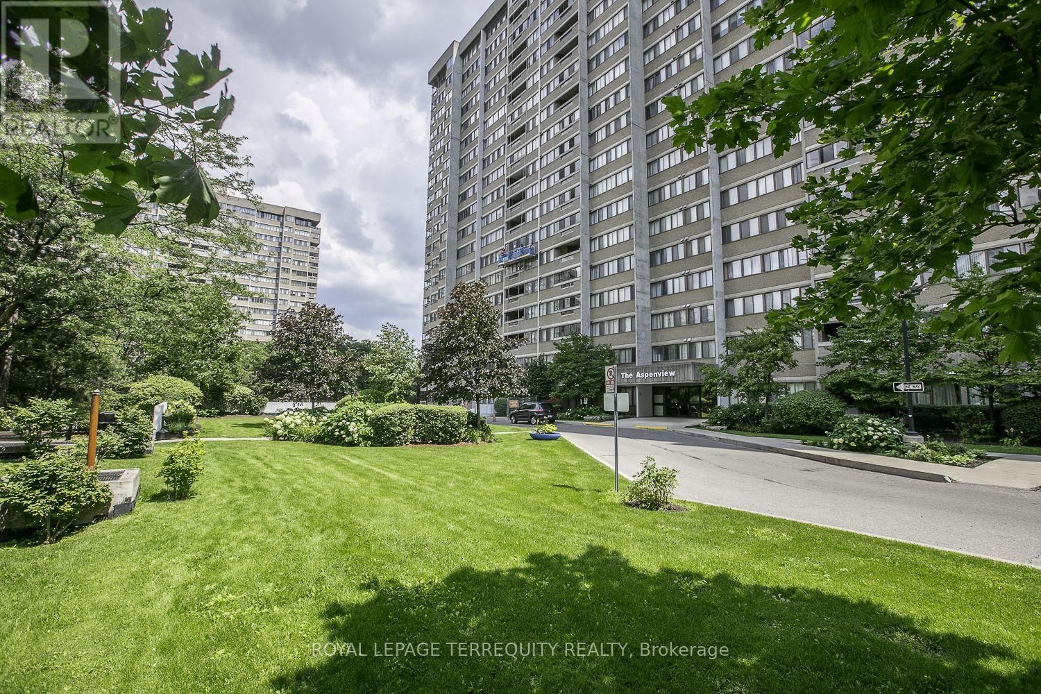604 - 50 ELM DRIVE EAST Image 6