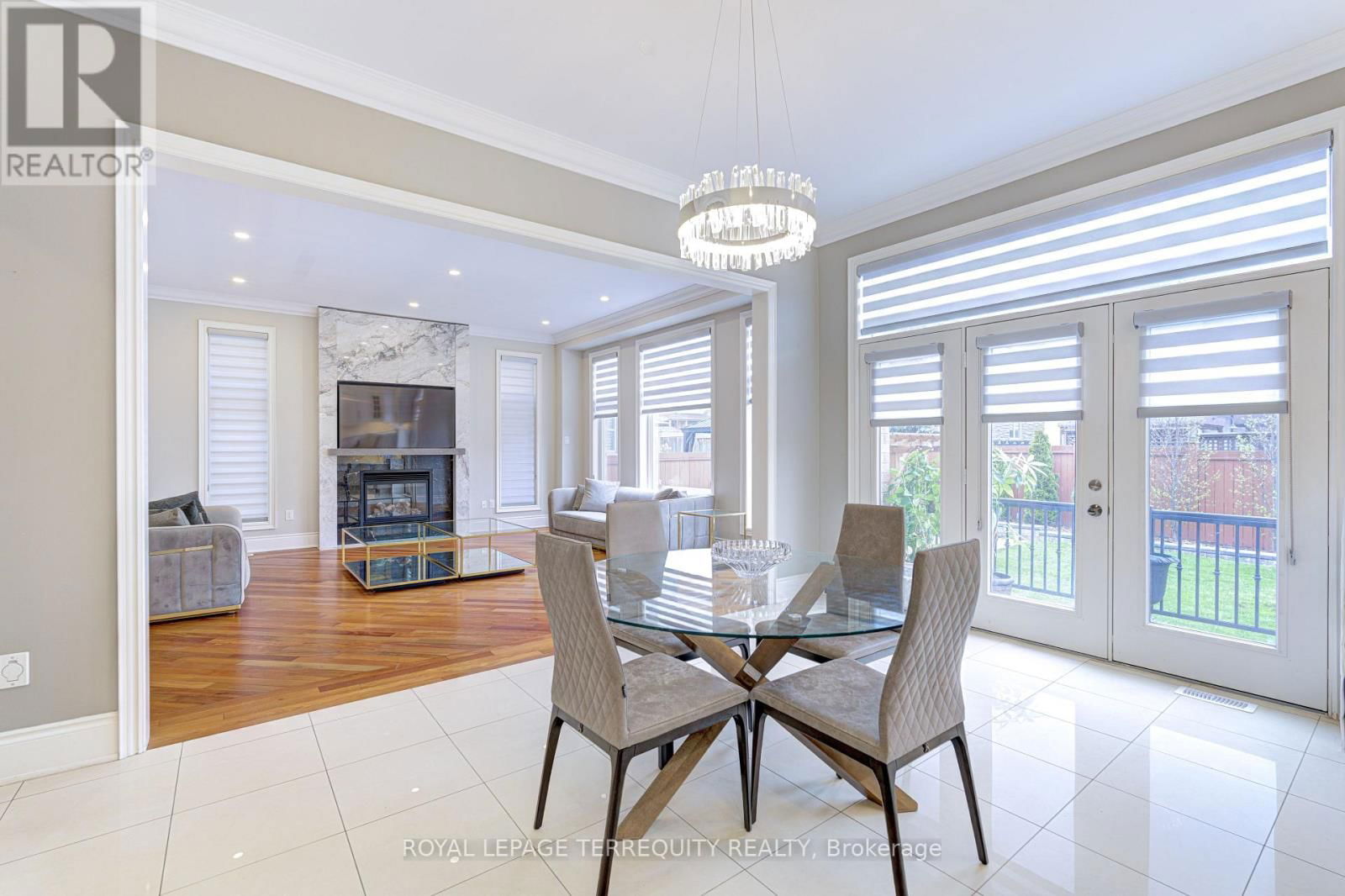 1371 CLEARWATER CRESCENT Image 10