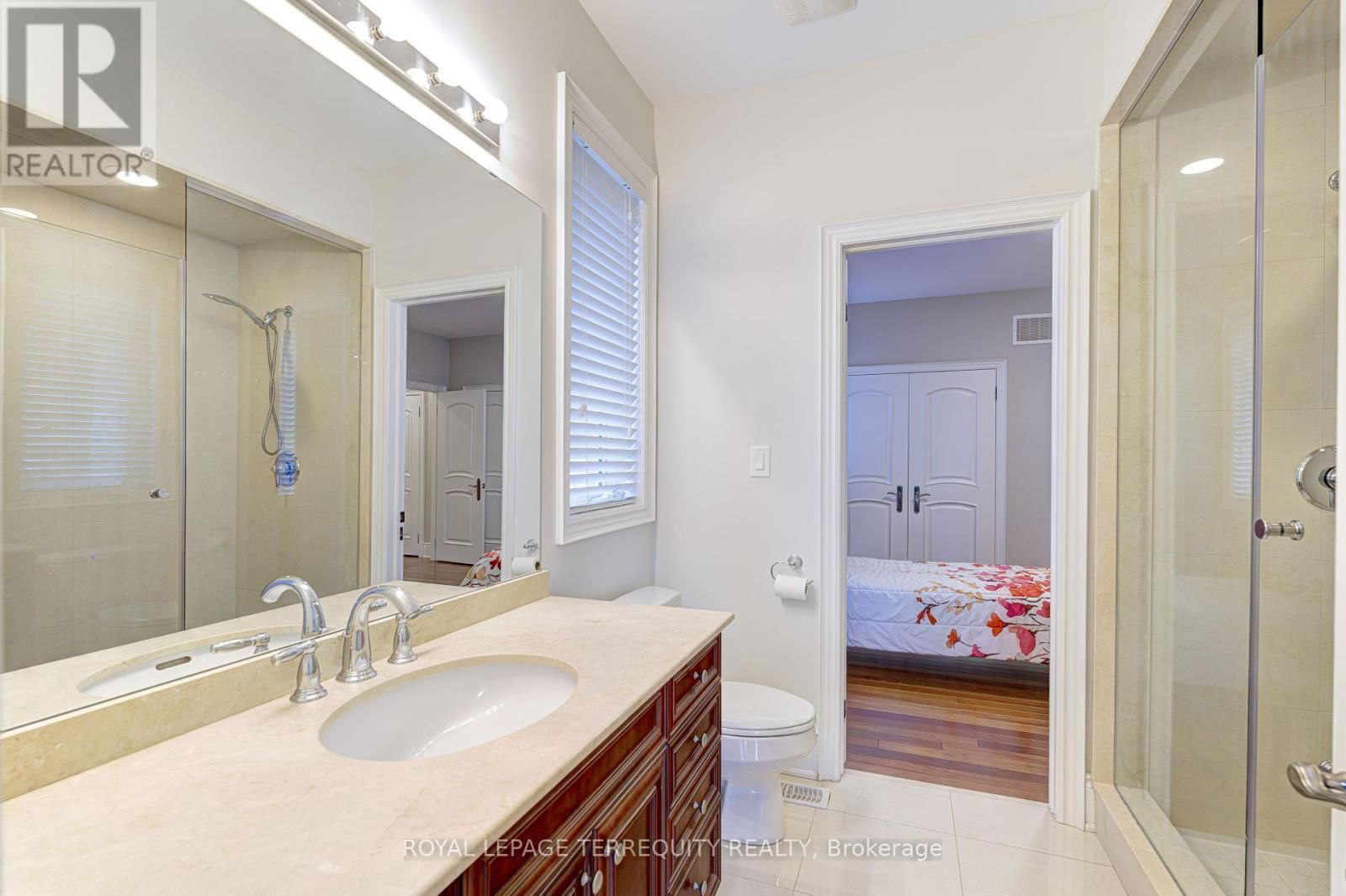 1371 CLEARWATER CRESCENT Image 20