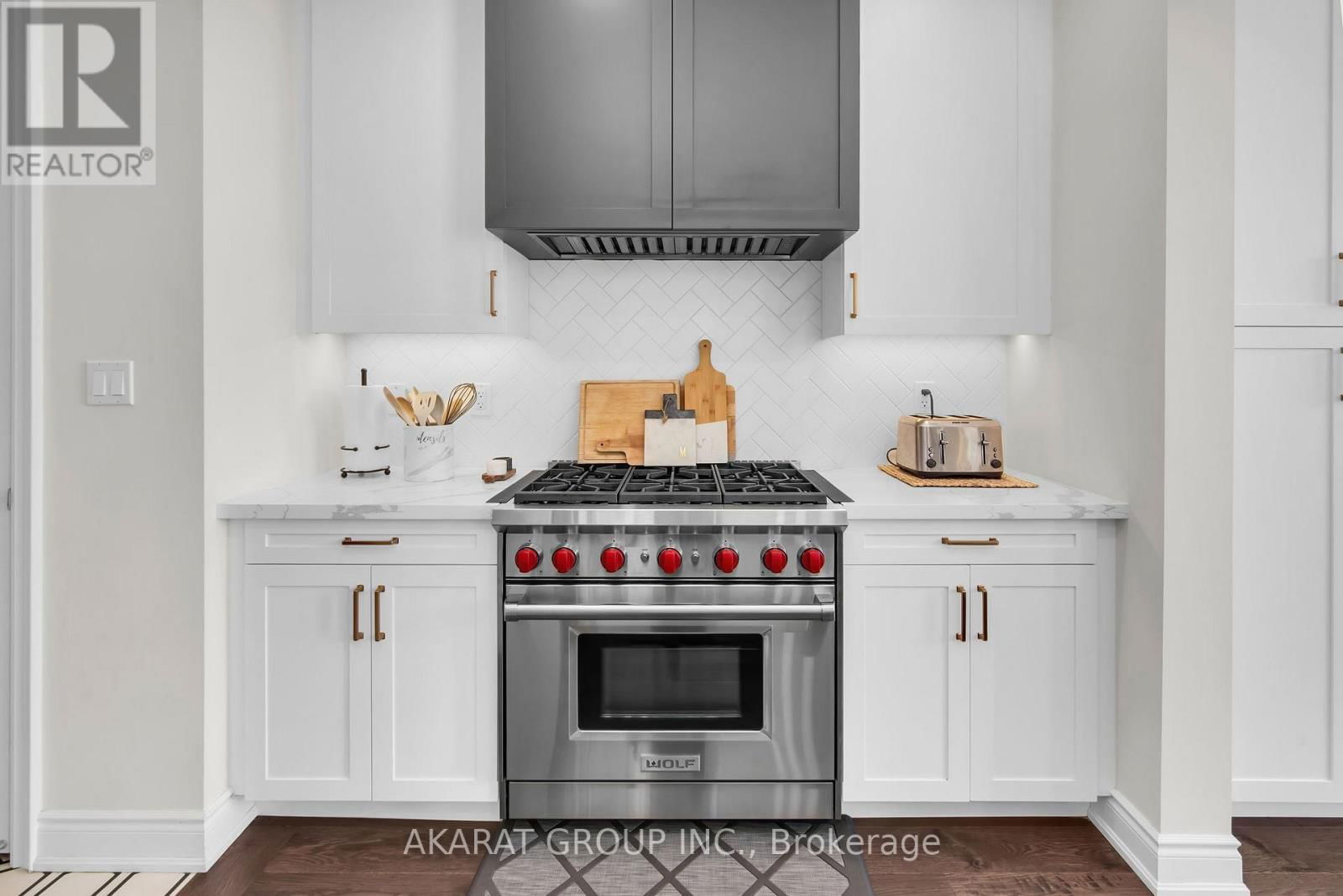 1164 STAG HOLLOW Image 19