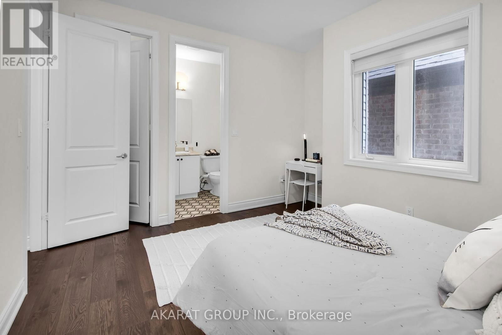 1164 STAG HOLLOW Image 36