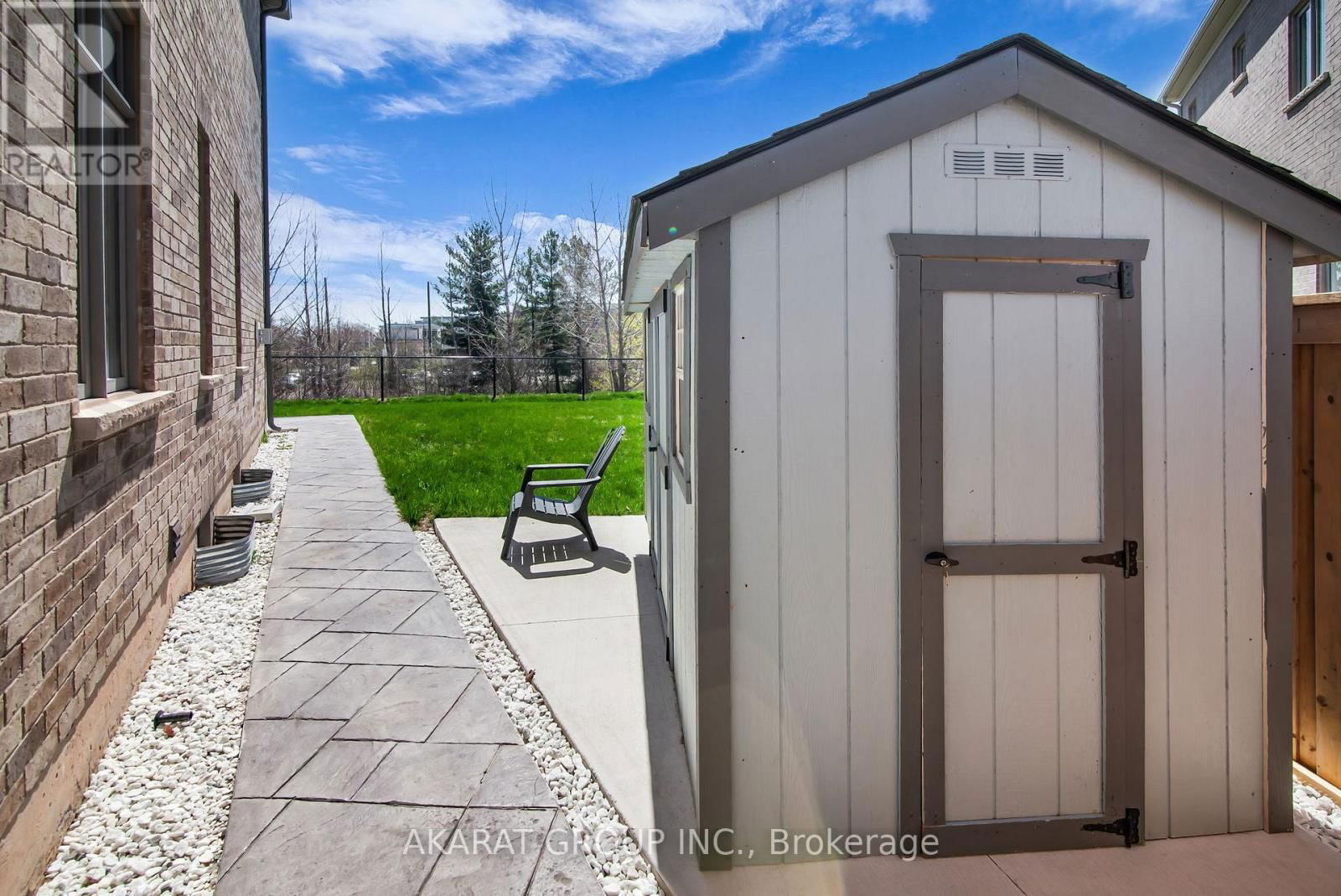 1164 STAG HOLLOW Image 45