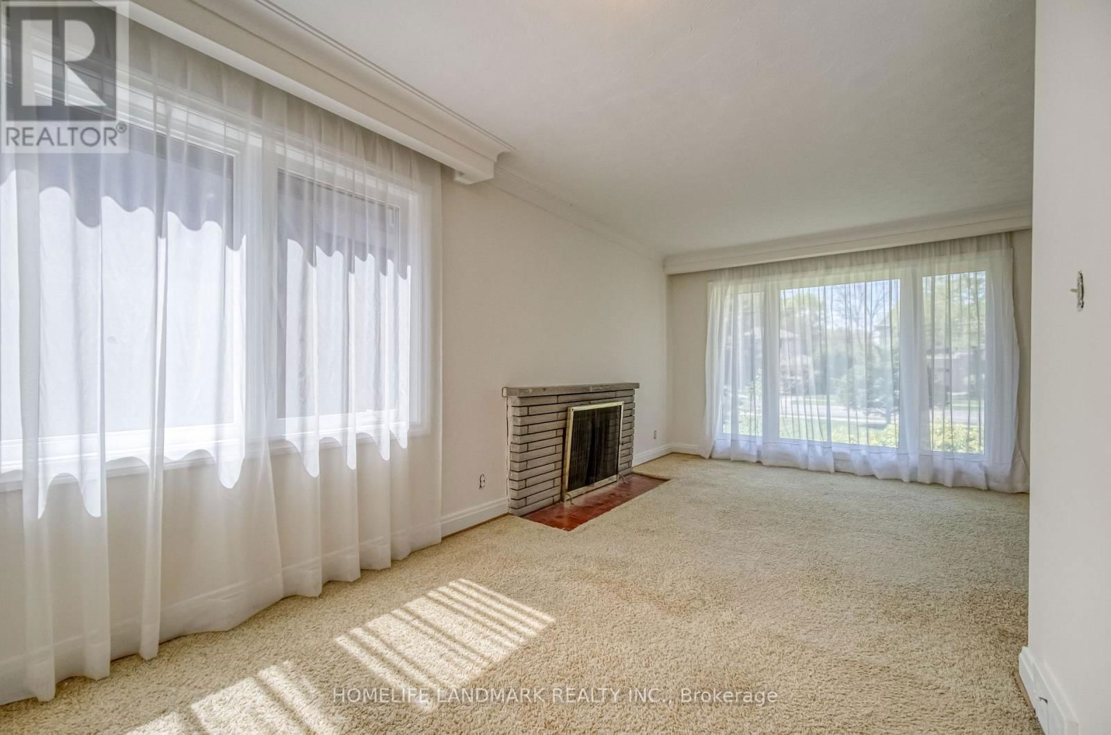 425 MAPLE GROVE DRIVE Image 11