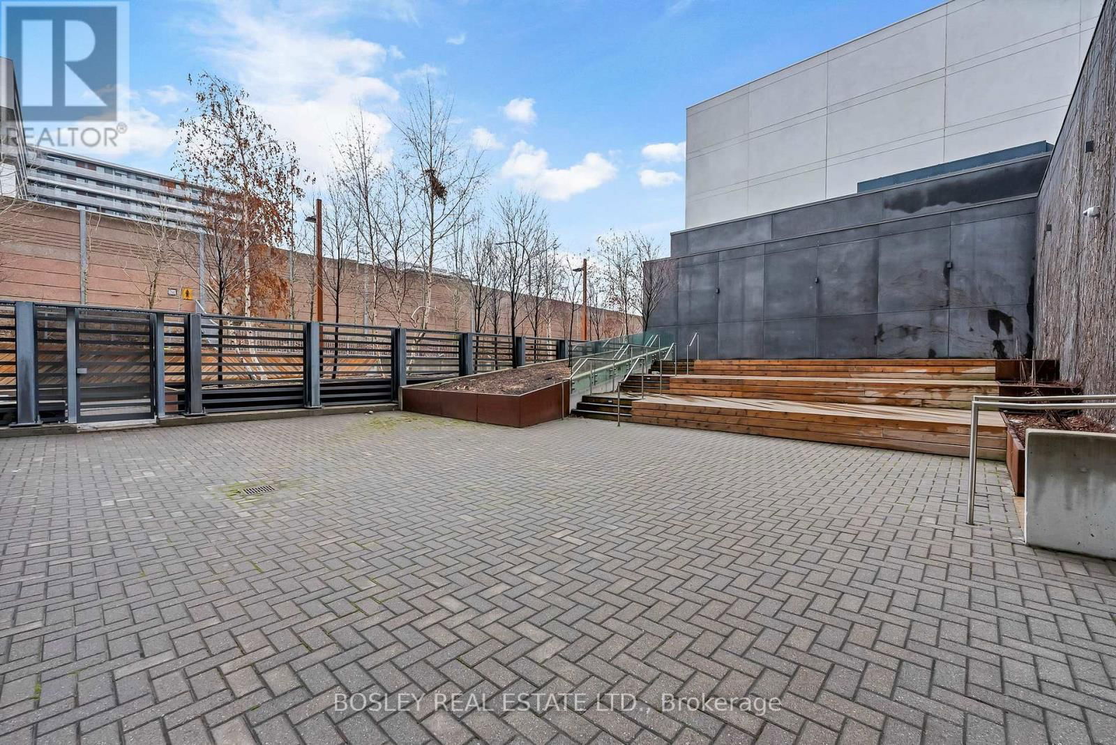 1409 - 160 FLEMINGTON ROAD Image 7