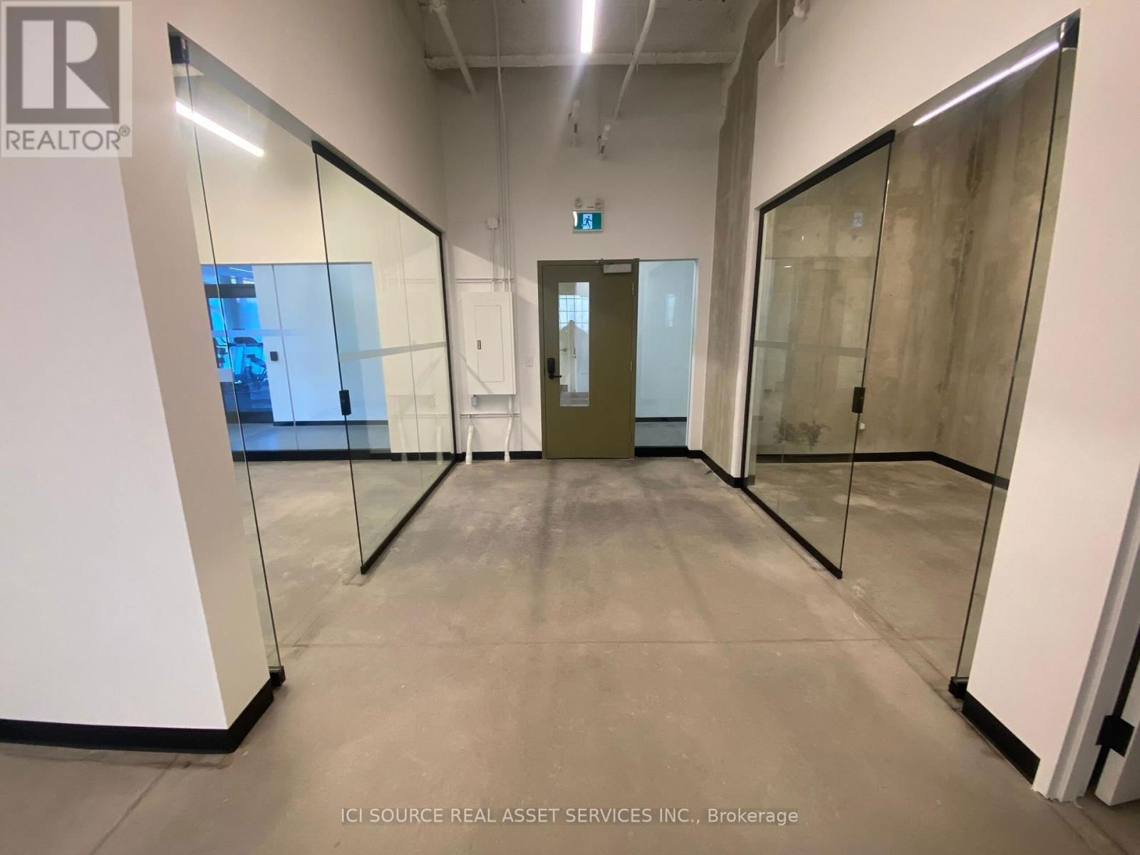 107 - 300 GEARY AVENUE Image 10