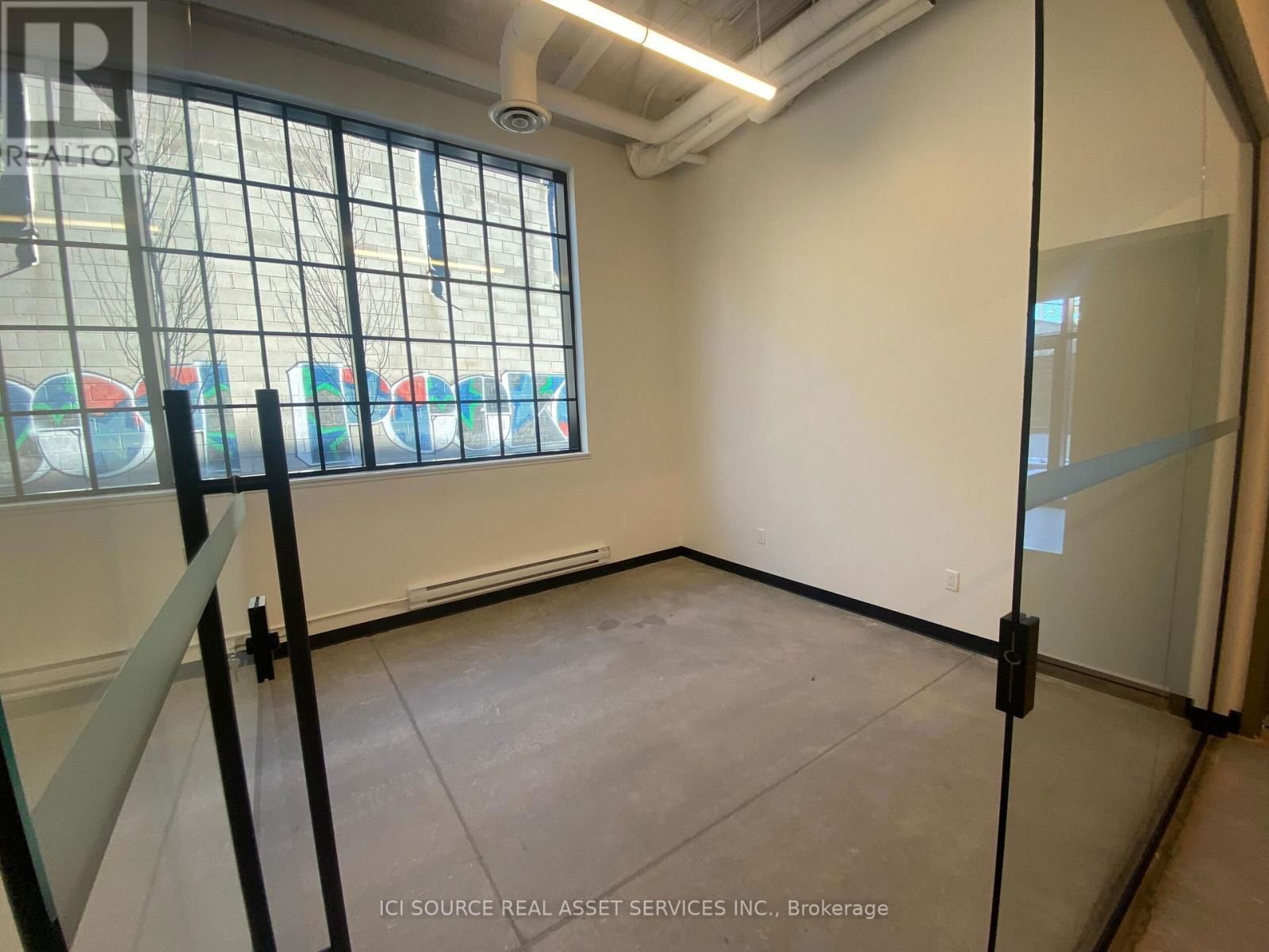 107 - 300 GEARY AVENUE Image 3