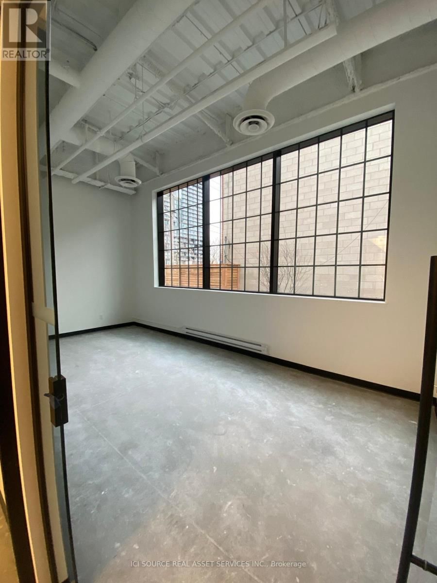 107 - 300 GEARY AVENUE Image 5