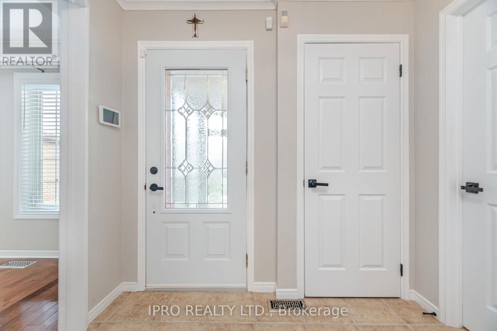 27 LASBY LANE Image 5