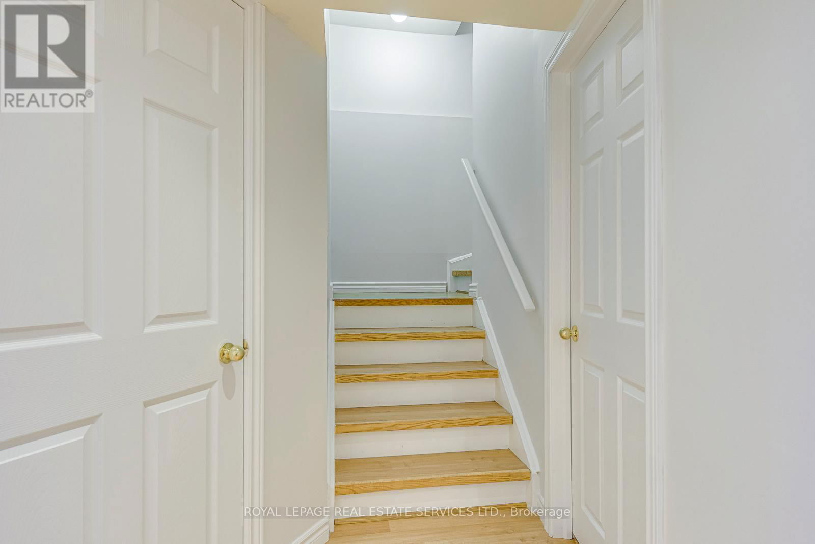 557 FOTHERGILL BOULEVARD Image 37