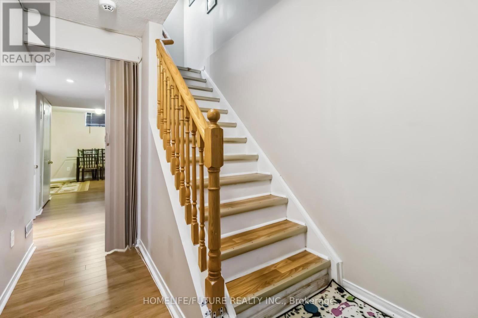 TH 126 - 2945 THOMAS STREET Image 23