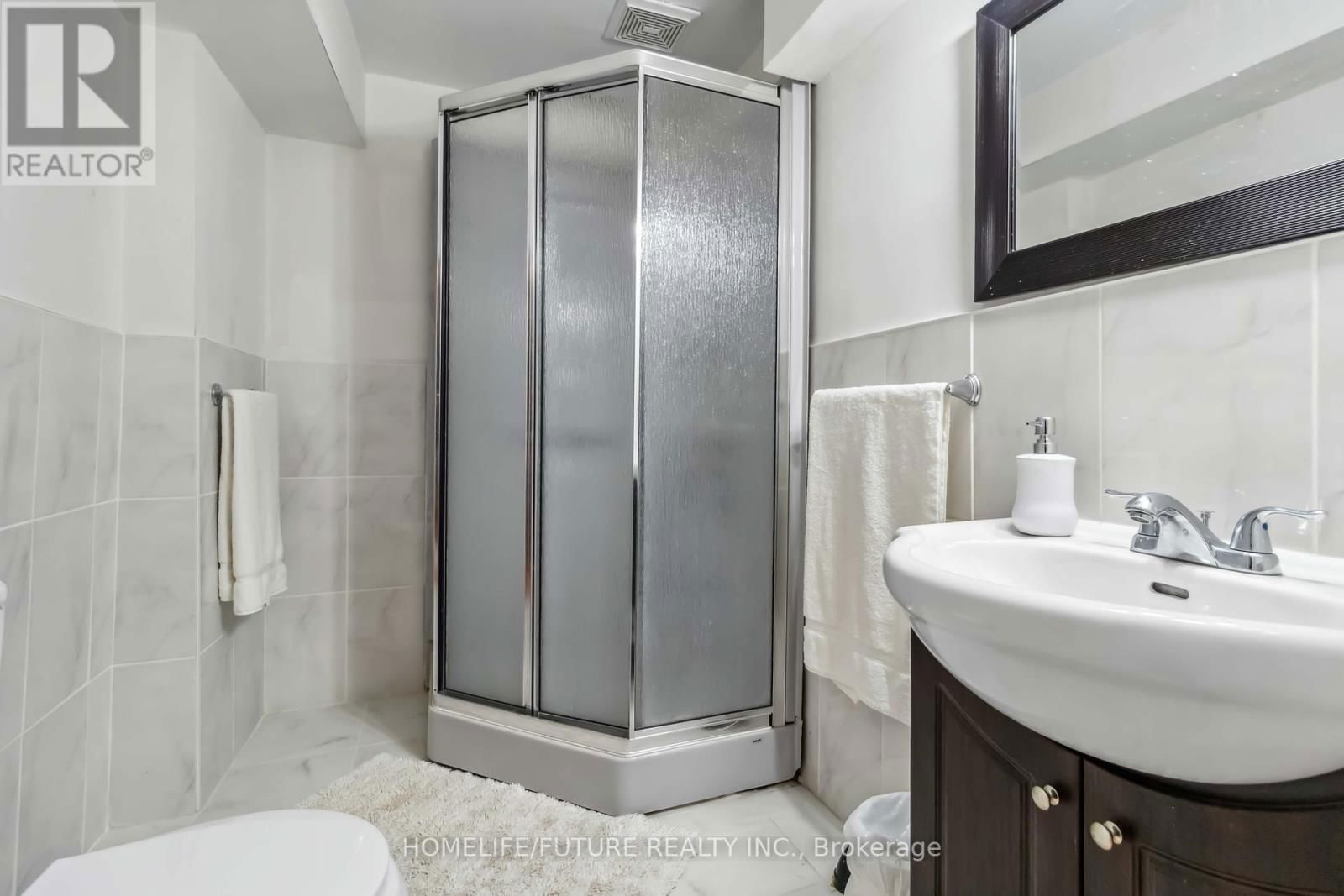 TH 126 - 2945 THOMAS STREET Image 25