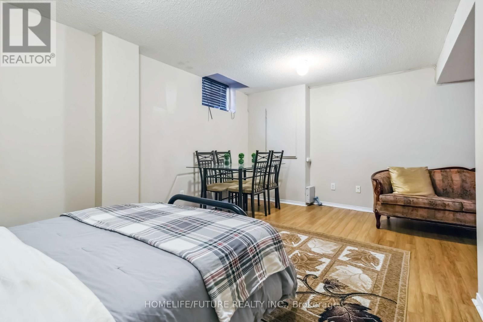TH 126 - 2945 THOMAS STREET Image 28