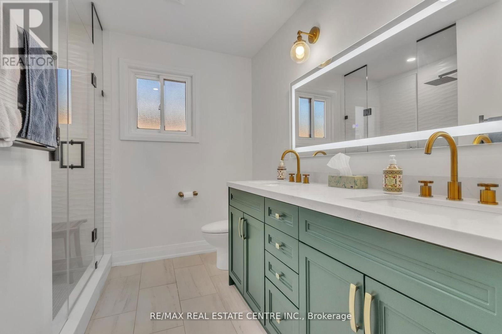 79 TURTLECREEK BOULEVARD Image 19