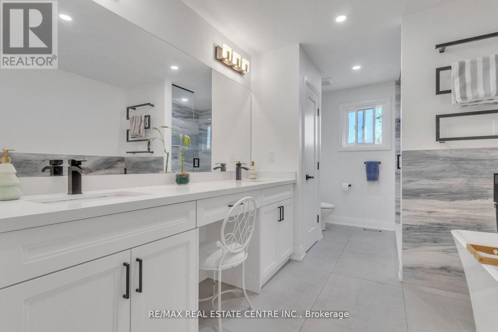 79 TURTLECREEK BOULEVARD Image 25