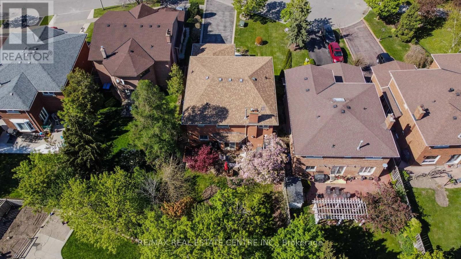 79 TURTLECREEK BOULEVARD Image 34