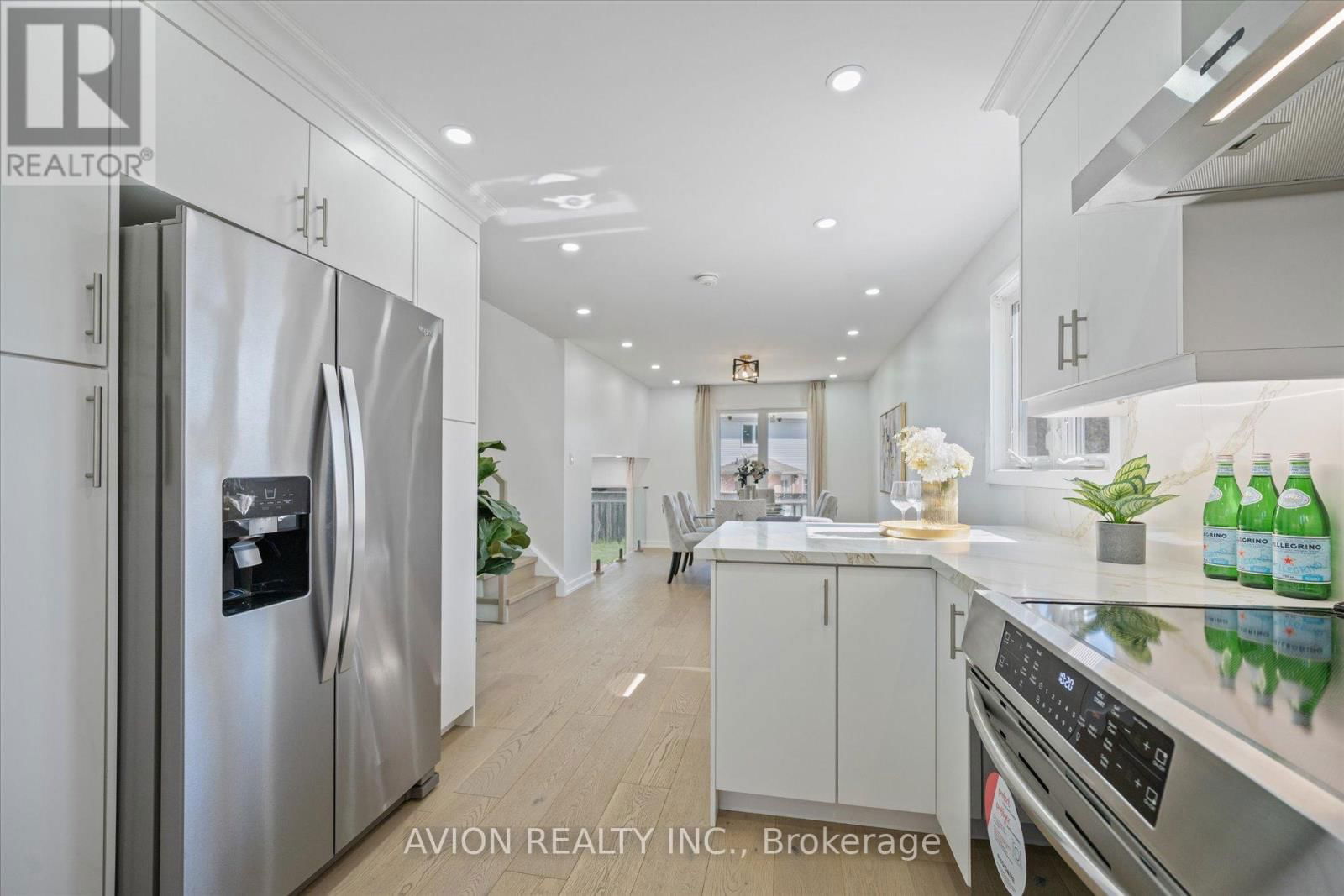 1397 HIGHGATE COURT Image 11