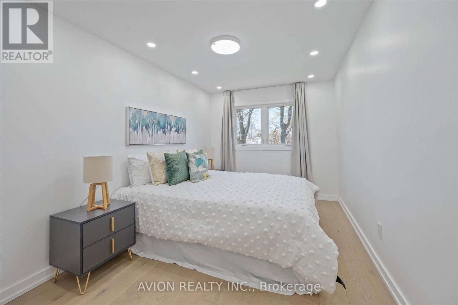 1397 HIGHGATE COURT Image 20