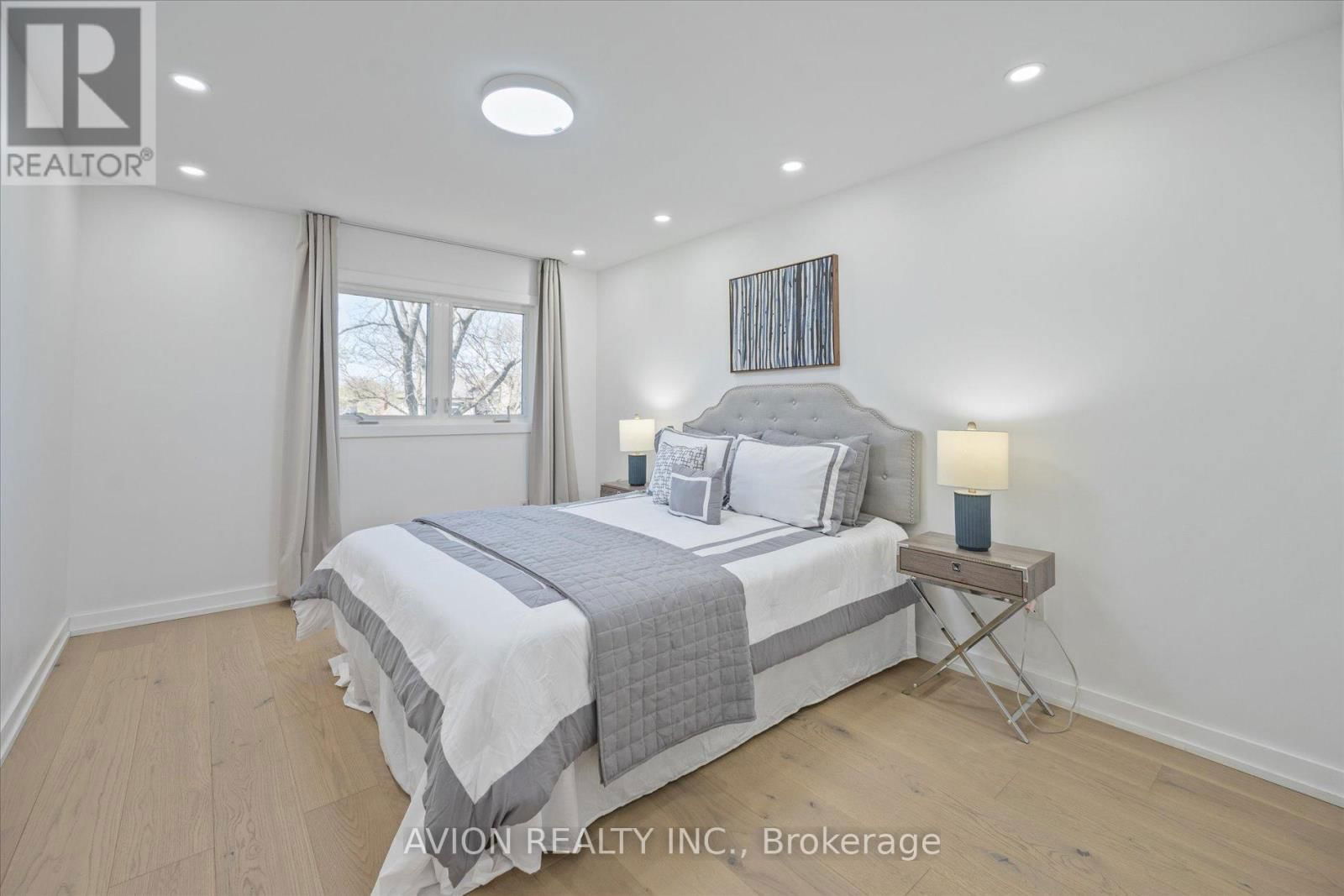 1397 HIGHGATE COURT Image 22