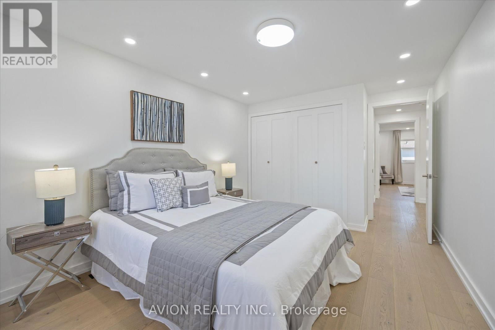 1397 HIGHGATE COURT Image 23