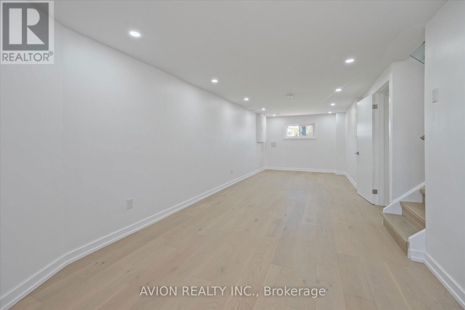 1397 HIGHGATE COURT Image 27