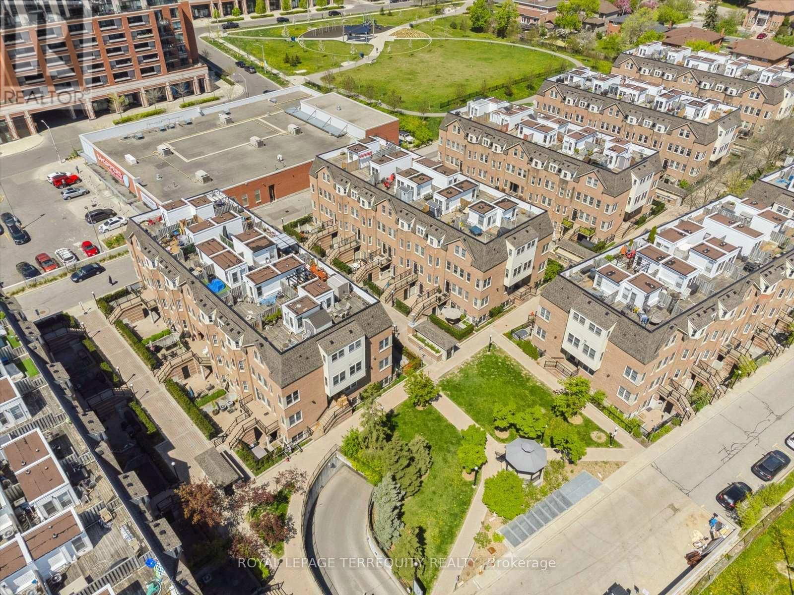 61 - 760 LAWRENCE AVENUE WEST Image 36