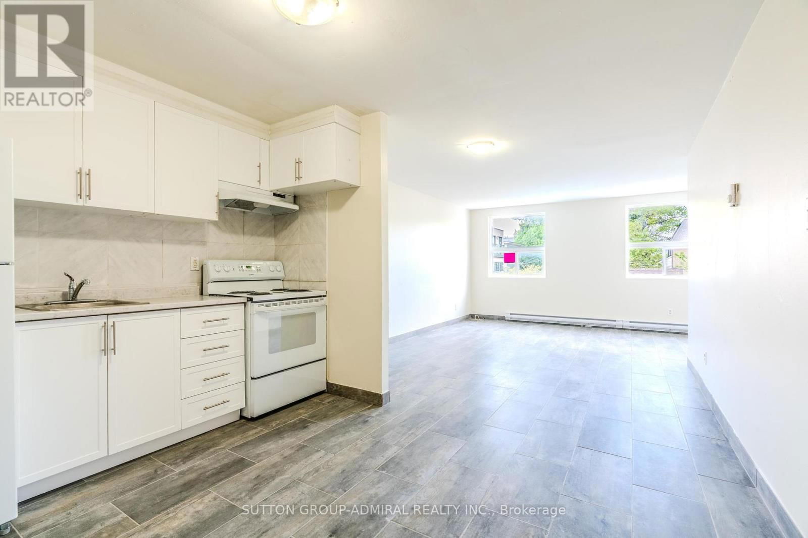 Unit B - 272 JANE STREET Image 1