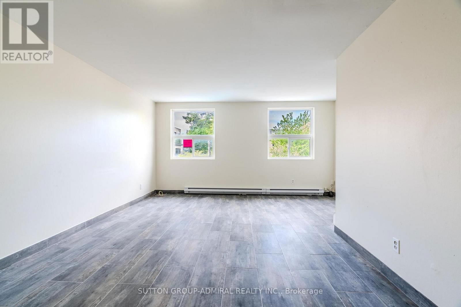 Unit B - 272 JANE STREET Image 5