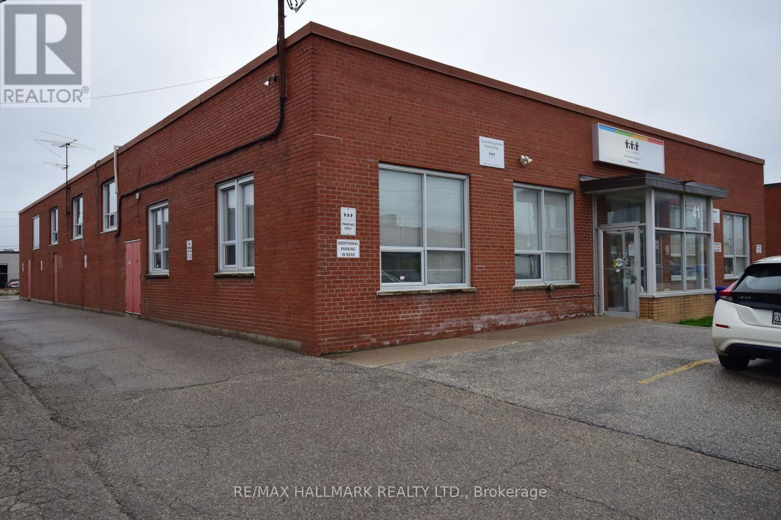 41 CHAUNCEY AVENUE Image 30