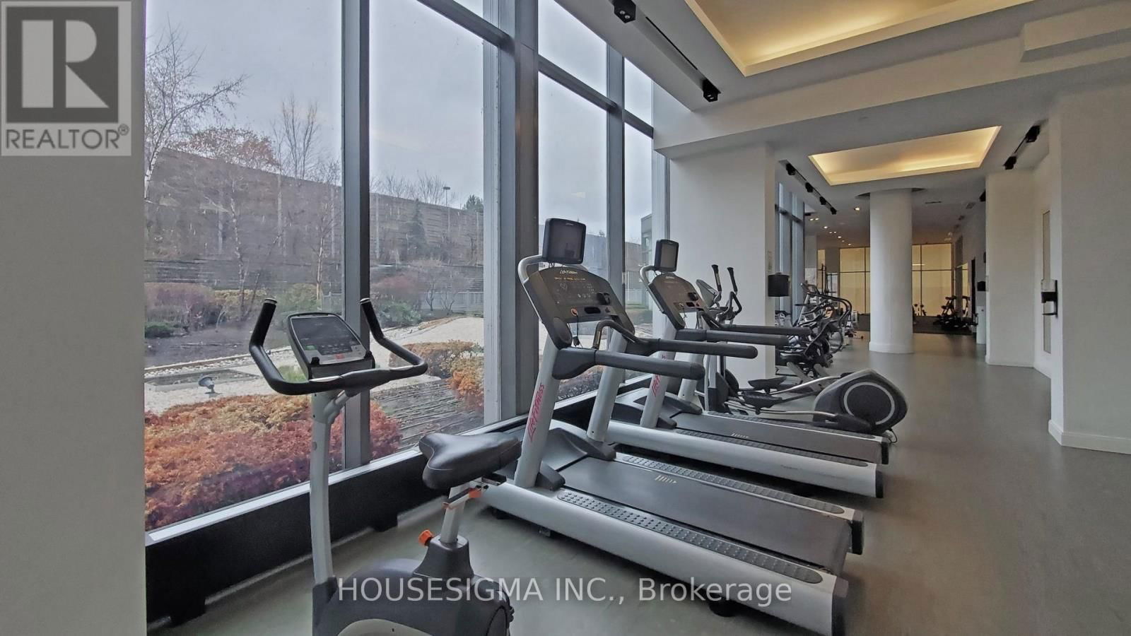 1815 - 88 PARK LAWN ROAD Image 33
