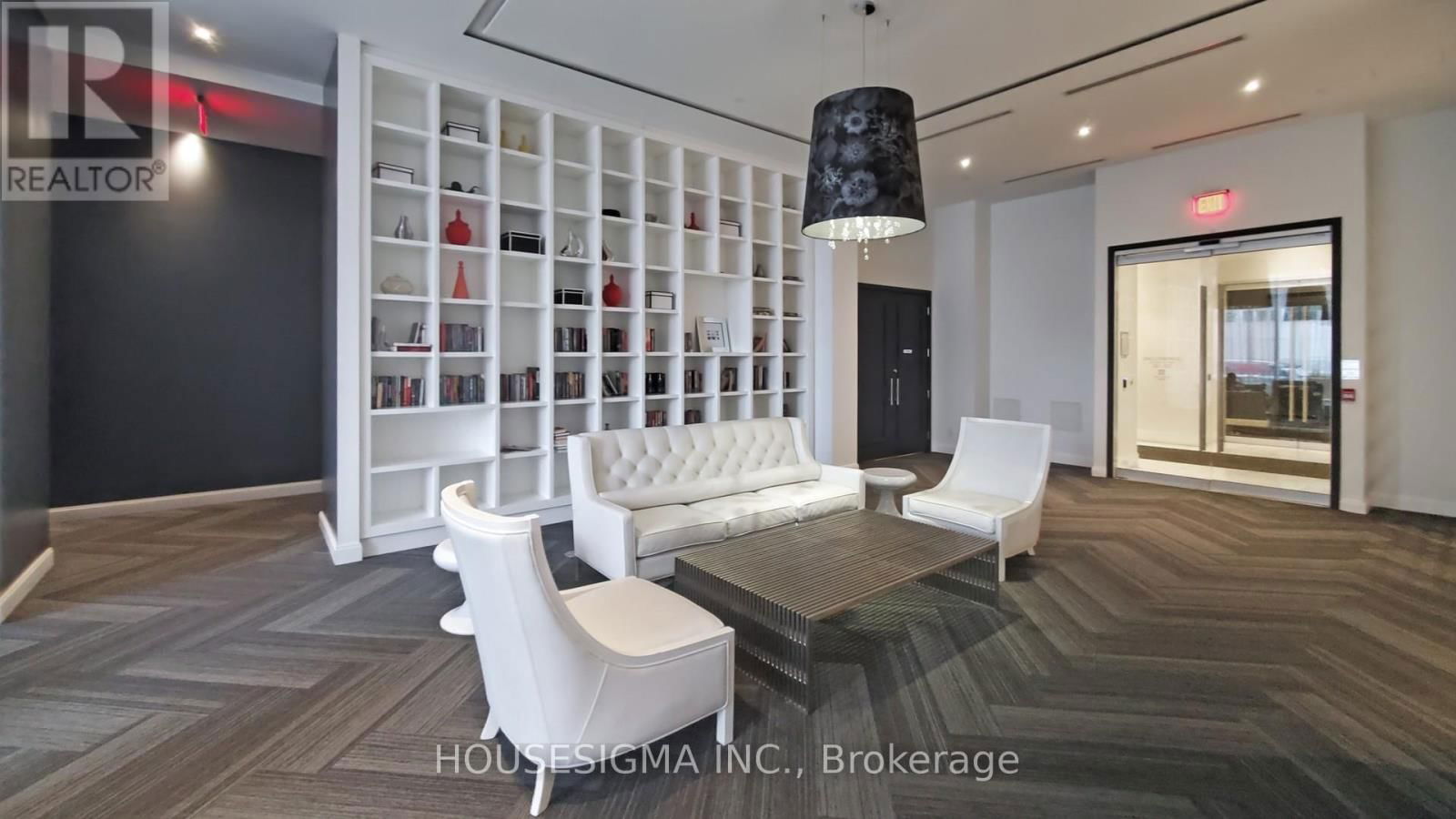1815 - 88 PARK LAWN ROAD Image 42